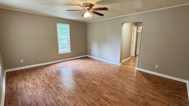 Photo - 1108 Evergreen St