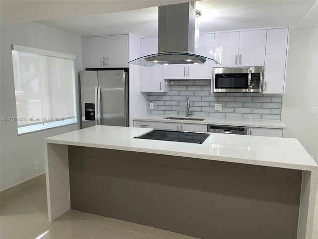 Photo - 16571 Blatt Blvd Condo Unit 101