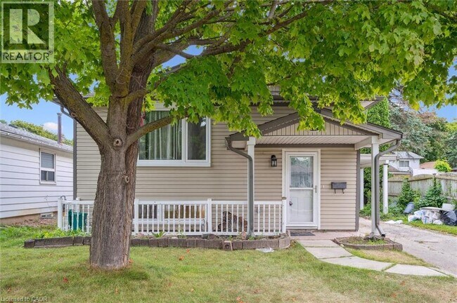 Photo - 74 Elm Ridge Dr