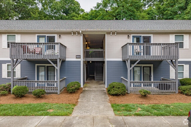 Photo - Elevation Station at Highland