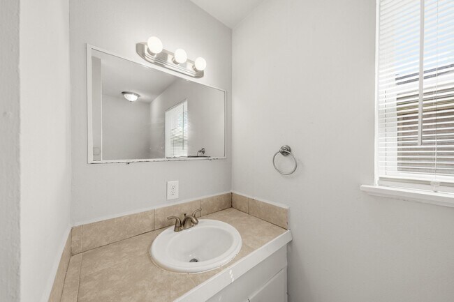 Photo - 11306 Sageville Dr