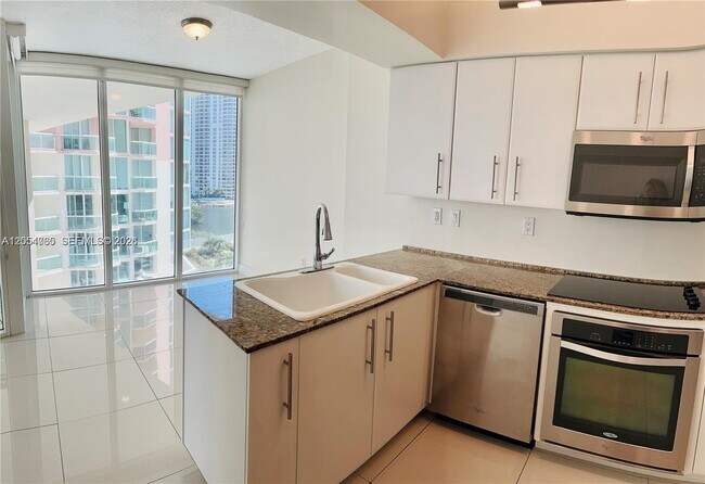 Photo - 3370 NE 190th St Unit 706