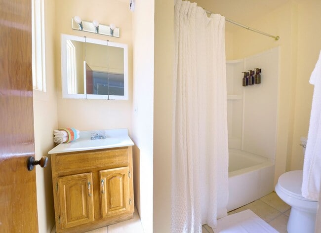 Photo - Unfurnished Studio Apartment on Historic H... Unit 522 1/2 Hillside Ave.