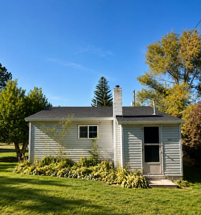 Building Photo - 1 Bedroom Cottage
