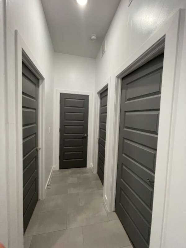 Photo - 13589 Doncaster St