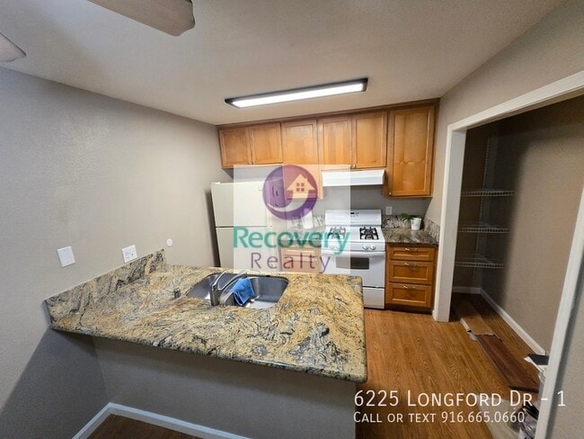 Photo - 6225 Longford Dr Unit 1