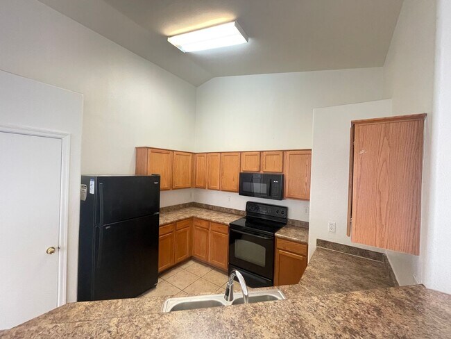 Photo - Fresh paint 3 Bedroom, 2 baths very low maintenance home