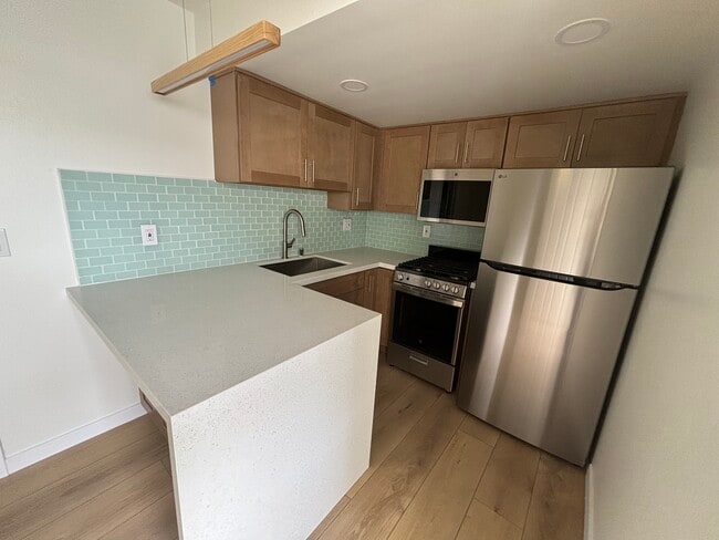 Photo - 215 El Porto St Unidad 215