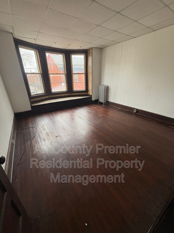 Photo - 67 1/2 Bellevue Avenue