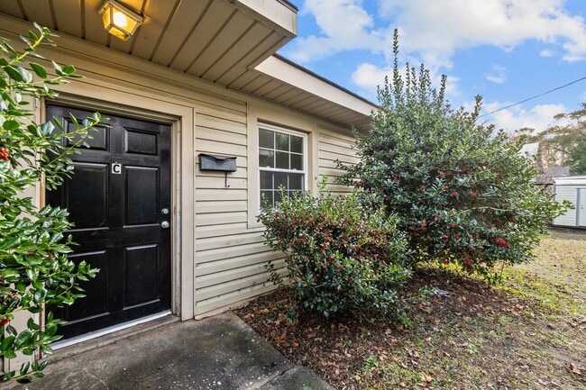 Building Photo - Welcome to Richlands Avenue! Rental