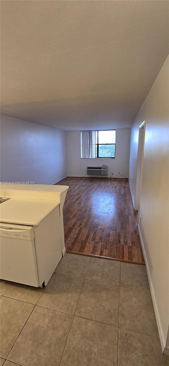 Photo - 2502 Riverside Dr Condo Unit 114A