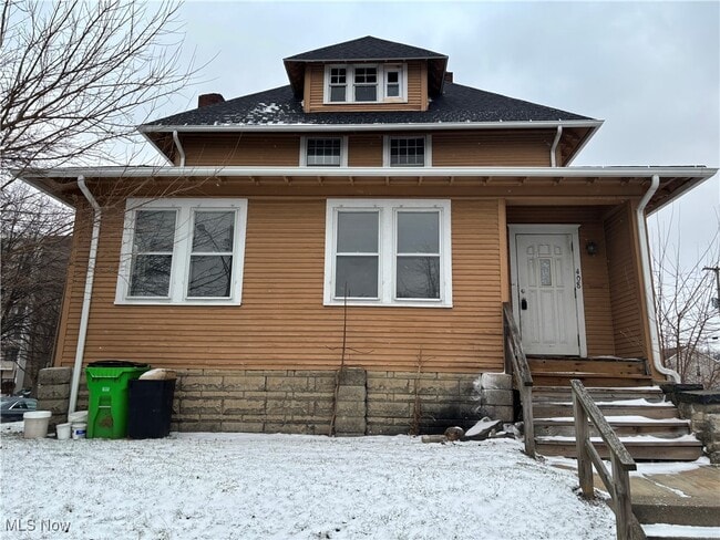 Building Photo - 408 S Arch Ave