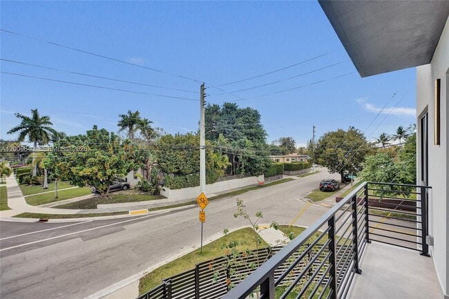 Photo - 2411 SW 16th Ter