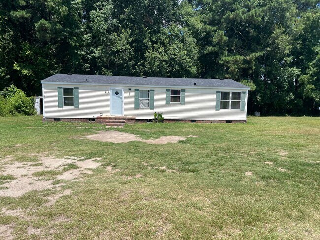 Photo - 632 British Rd House