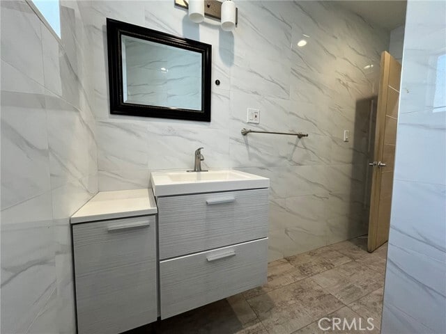 Building Photo - 430 Lincoln Ave