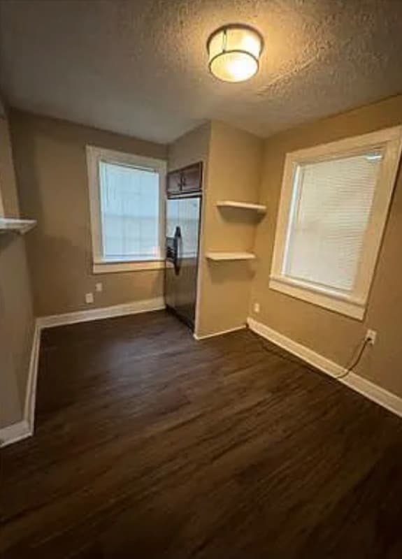 Photo - 2219 Locust St