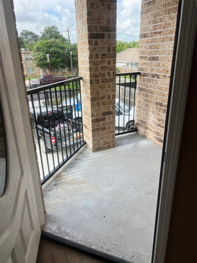 Photo - 341 Cartersville St