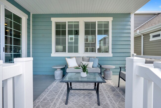 Photo - 9873 Sunnybank Pl