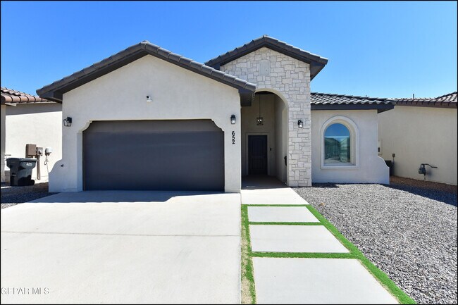 Photo - 652 Paseo Dulce Ave