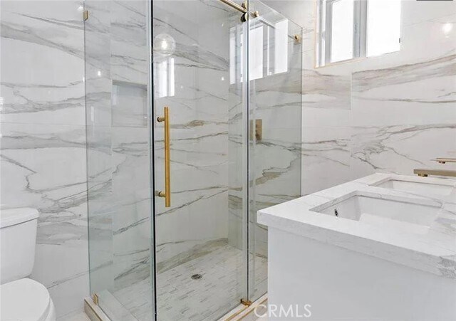 Photo - 6419 Lexington Ave