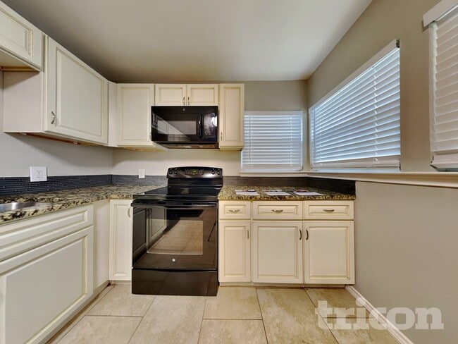 Photo - 706 Olney Dr