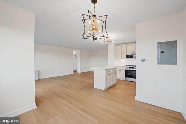 Photo - 8830 Piney Branch Rd Unidad 1003