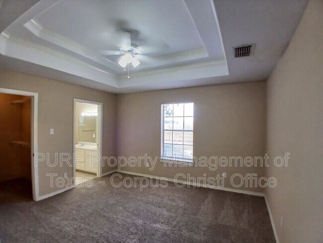 Photo - 1818 Rodd Fld Unit D6