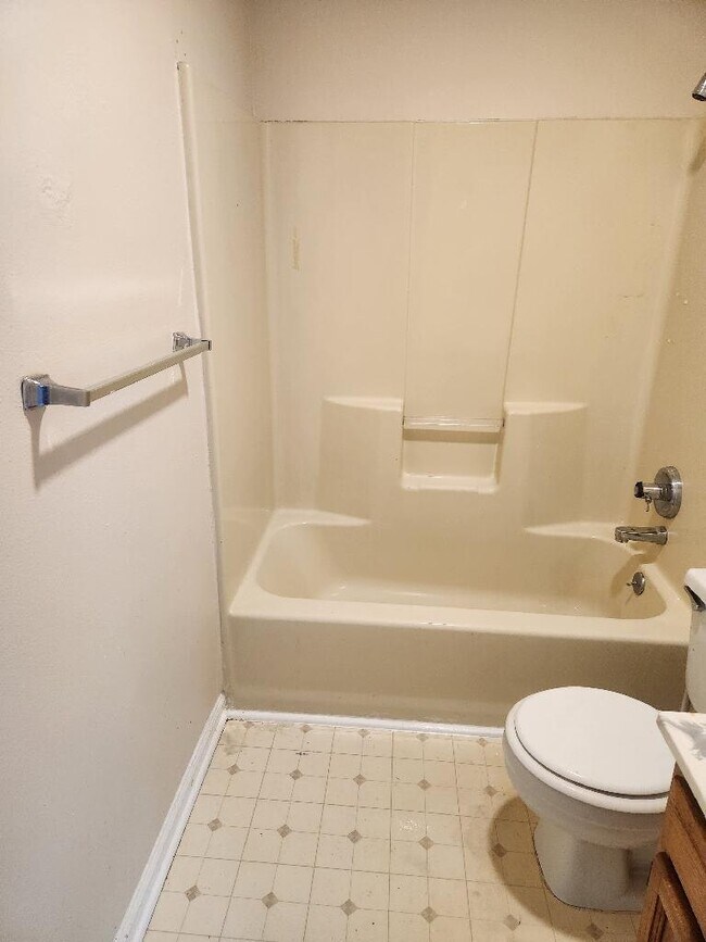 Photo - 31313 Amherst Cir