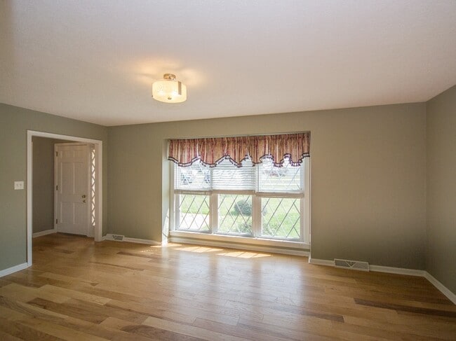 Photo - Beautiful Home in Athens City near Buc-ees!