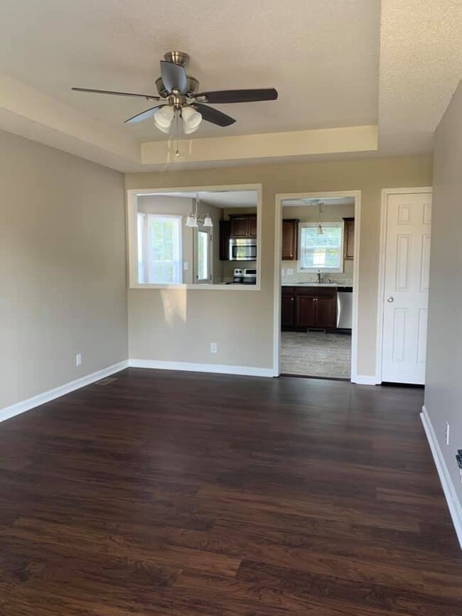 2837 Teakwood Dr