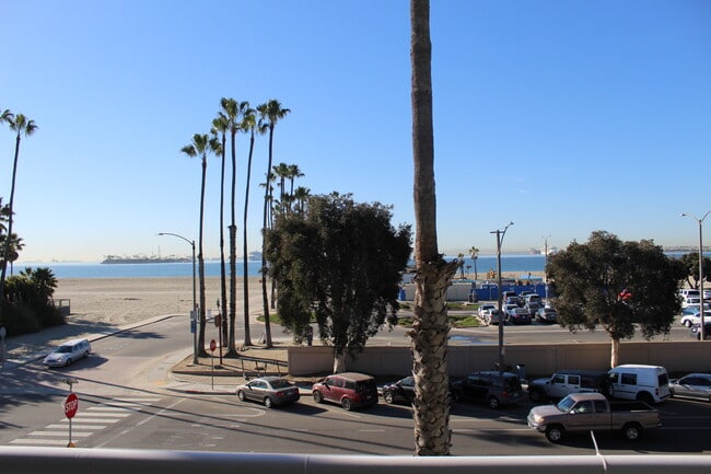 Beautiful ocean view at every unit! - 5039 E Ocean Blvd Unit 3