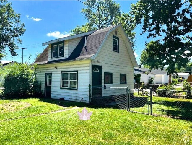 Building Photo - Peaceful 1-Bedroom Retreat with Private Yard Rental