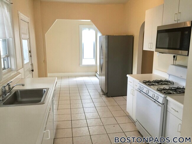 Photo - 3 Washburn Terrace Unit 3