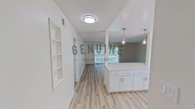 Photo - Upgraded 3Bd 2Ba House w/ Sunroom