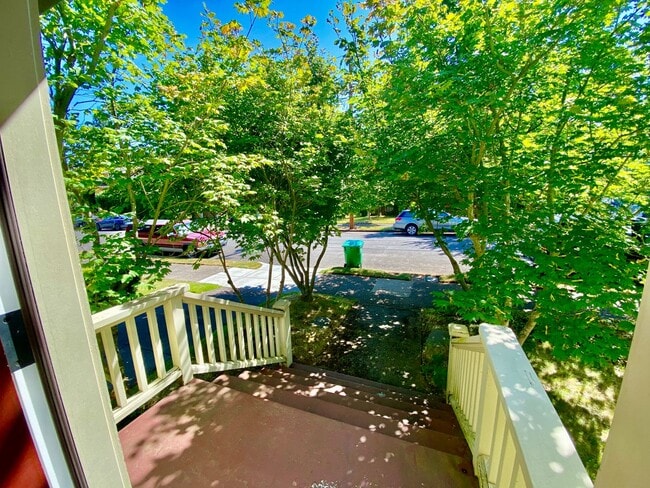 Photo - 4337 NE 23rd Ave