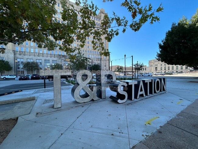 Photo - 221 W Lancaster Ave Unit 5008