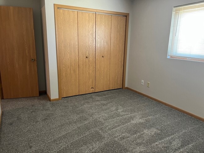 Photo - 2880 Eastbrook Dr Unit 2880 Eastbrook