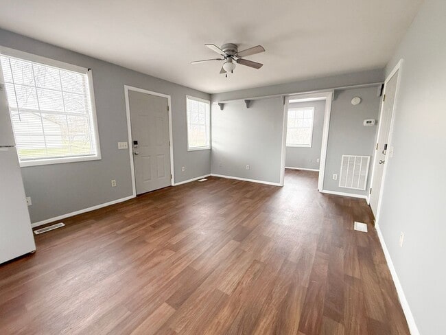 Photo - 230 W Jere Whitson Rd Unit 230_B