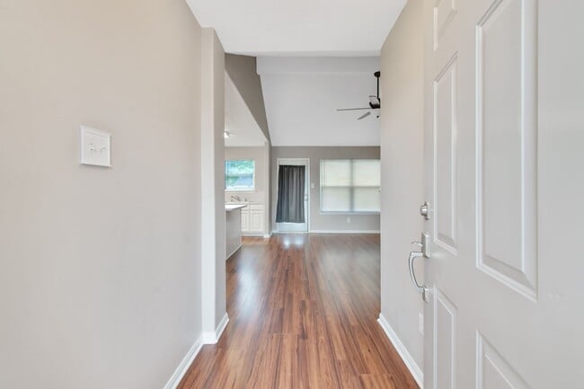 Photo - 16225 Summerset Estates Blvd