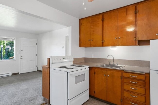 Photo - 192-Western Village Apartments