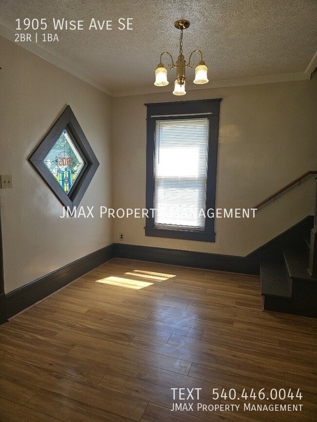 Photo - 1905 Wise Ave SE