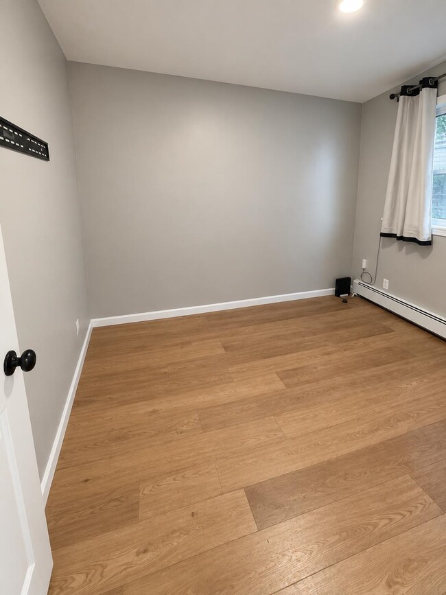 6119 Jefferson St Unit 1
