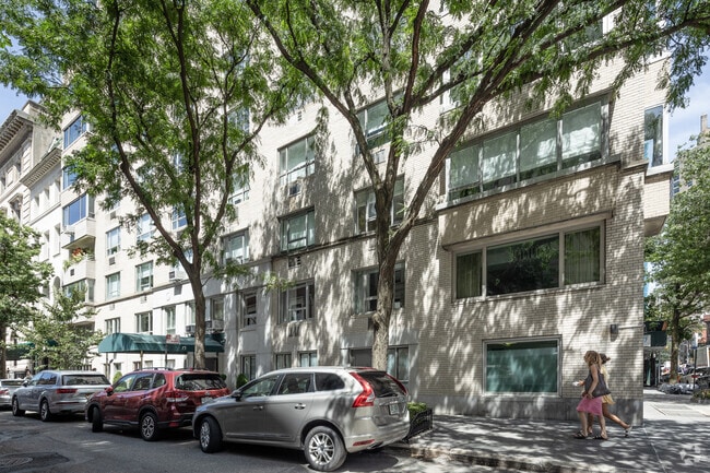 Photo - 15 E 91st St