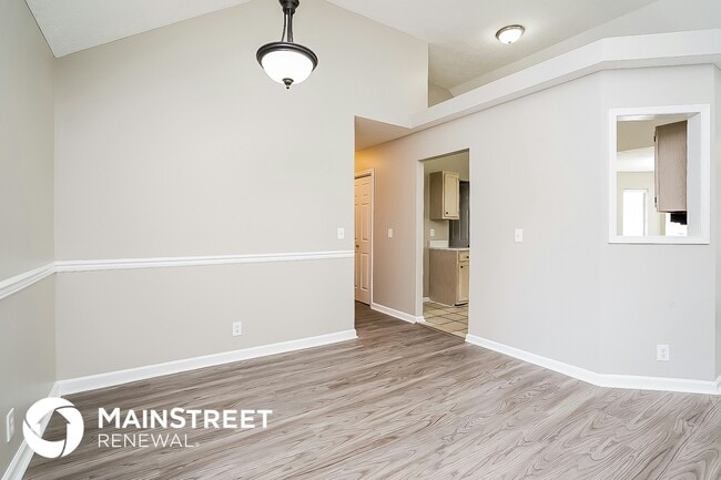 Photo - 216 Shoemaker Ct
