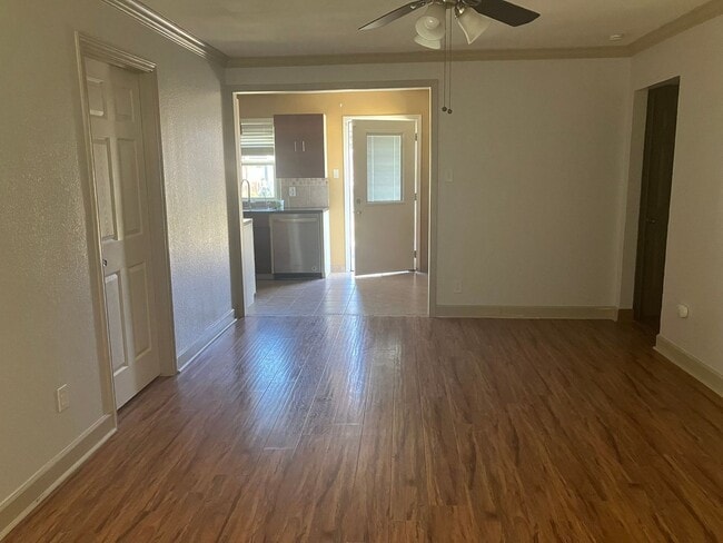 Building Photo - 517 Windswept Dr