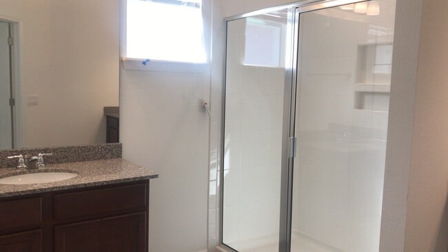 Photo - LARGE 4 Bedroom in Windermere !!! Close to DISNEY! TOP SCHOOLS!!