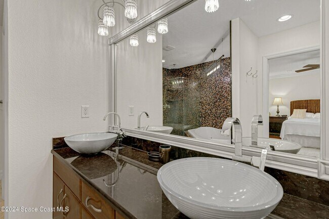 Photo - 110 Magellan Ave