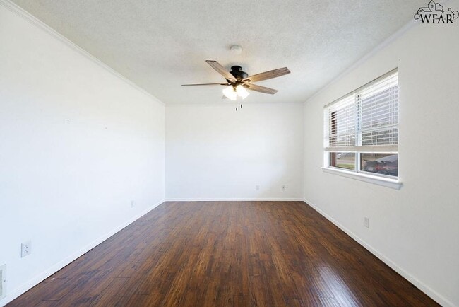 Photo - 4024 Hooper Dr