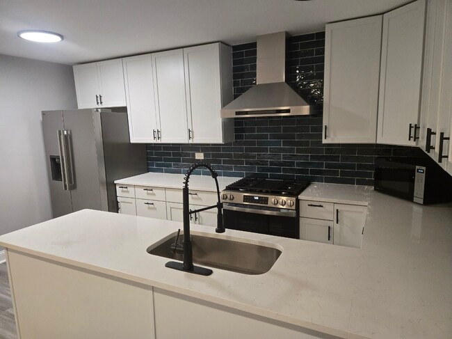 Photo - 456 W Inverrary Ln