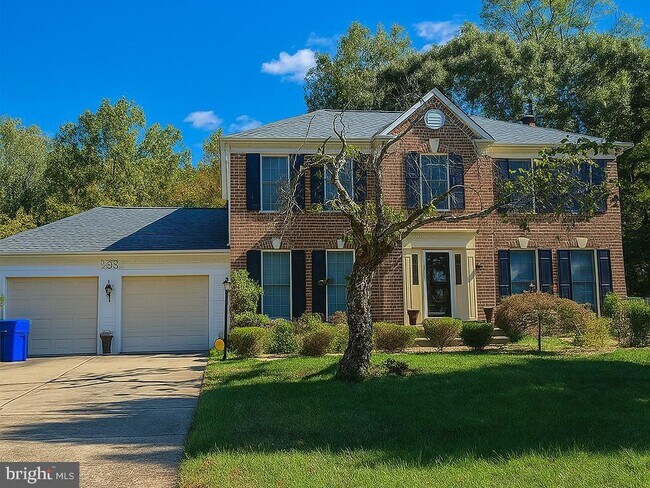 1403 Peartree Ln
